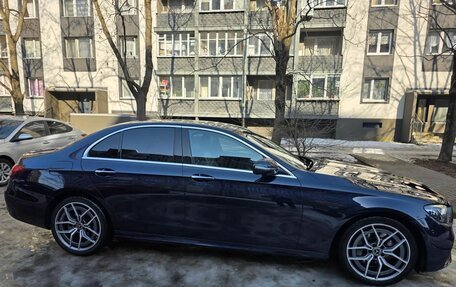 Mercedes-Benz E-Класс, 2020 год, 4 300 000 рублей, 4 фотография