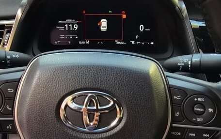 Toyota Camry, 2023 год, 3 970 000 рублей, 9 фотография