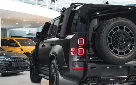 Land Rover Defender II, 2026 год, 29 500 000 рублей, 11 фотография