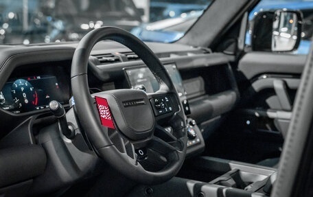 Land Rover Defender II, 2026 год, 29 500 000 рублей, 24 фотография