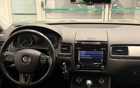 Volkswagen Touareg III, 2013 год, 1 890 000 рублей, 7 фотография