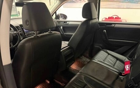 Volkswagen Touareg III, 2013 год, 1 890 000 рублей, 8 фотография