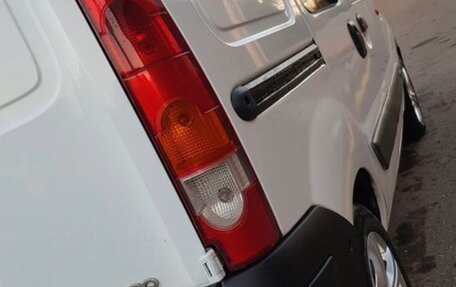 Renault Kangoo II рестайлинг, 2004 год, 375 000 рублей, 7 фотография