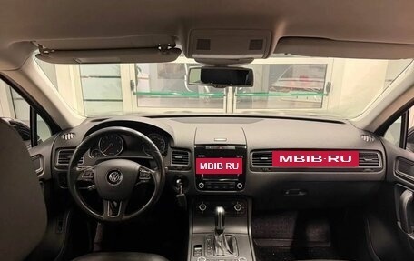 Volkswagen Touareg III, 2013 год, 1 890 000 рублей, 10 фотография