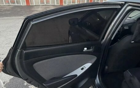 Hyundai Solaris II рестайлинг, 2011 год, 611 000 рублей, 16 фотография
