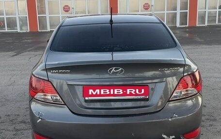 Hyundai Solaris II рестайлинг, 2011 год, 611 000 рублей, 4 фотография
