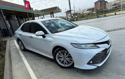 Toyota Camry, 2018 год, 2 190 000 рублей, 1 фотография