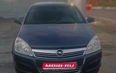 Opel Astra H, 2011 год, 640 000 рублей, 1 фотография
