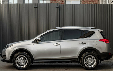 Toyota RAV4, 2015 год, 1 950 000 рублей, 7 фотография