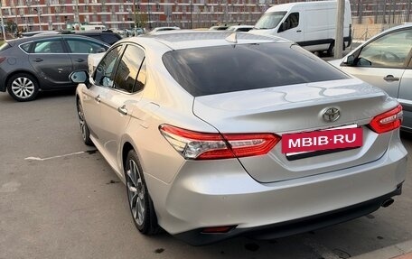 Toyota Camry, 2019 год, 2 800 000 рублей, 2 фотография