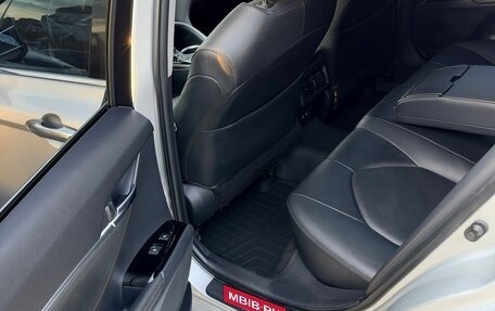 Toyota Camry, 2019 год, 2 800 000 рублей, 12 фотография