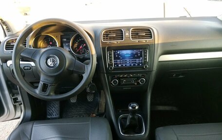 Volkswagen Golf VII рестайлинг, 2011 год, 688 000 рублей, 5 фотография