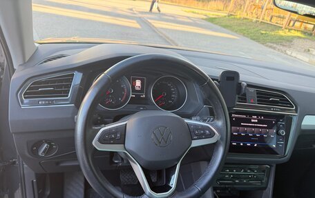 Volkswagen Tiguan II, 2022 год, 2 900 000 рублей, 9 фотография