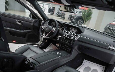 Mercedes-Benz E-Класс, 2012 год, 1 690 000 рублей, 5 фотография