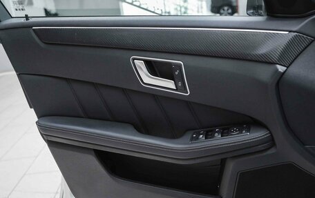 Mercedes-Benz E-Класс, 2012 год, 1 690 000 рублей, 10 фотография