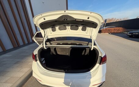 Hyundai Solaris II рестайлинг, 2019 год, 1 030 000 рублей, 8 фотография