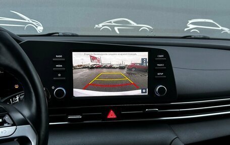 Hyundai Elantra, 2021 год, 1 857 300 рублей, 15 фотография