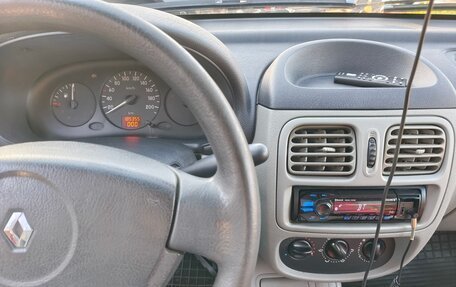 Renault Symbol I, 2002 год, 349 000 рублей, 28 фотография