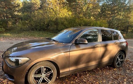 BMW 1 серия, 2012 год, 1 300 000 рублей, 2 фотография