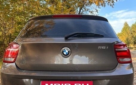 BMW 1 серия, 2012 год, 1 300 000 рублей, 7 фотография