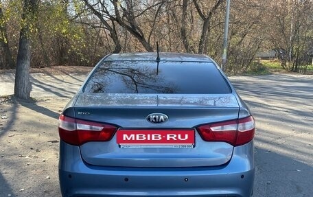 KIA Rio III рестайлинг, 2013 год, 820 000 рублей, 3 фотография