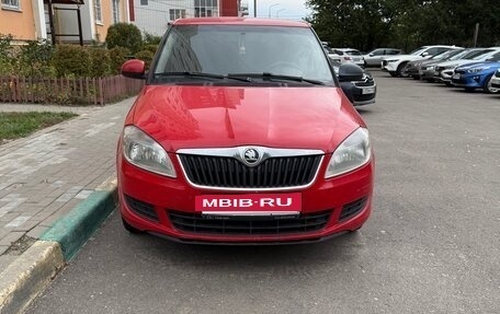 Skoda Fabia II, 2013 год, 450 000 рублей, 6 фотография