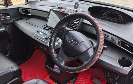 Honda Freed I, 2014 год, 1 590 000 рублей, 5 фотография