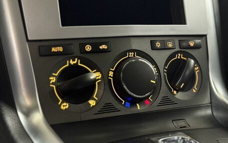 Opel Antara I, 2012 год, 999 000 рублей, 14 фотография