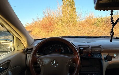Mercedes-Benz C-Класс, 2002 год, 550 000 рублей, 10 фотография