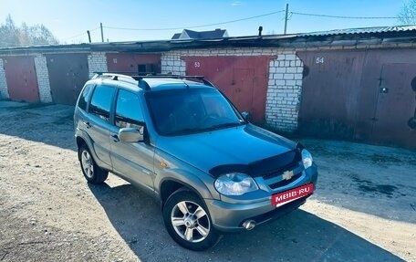 Chevrolet Niva I рестайлинг, 2010 год, 420 000 рублей, 2 фотография