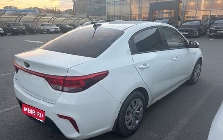 KIA Rio IV, 2018 год, 1 340 000 рублей, 4 фотография