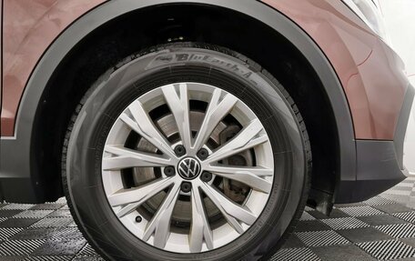 Volkswagen Tiguan II, 2021 год, 3 045 000 рублей, 9 фотография
