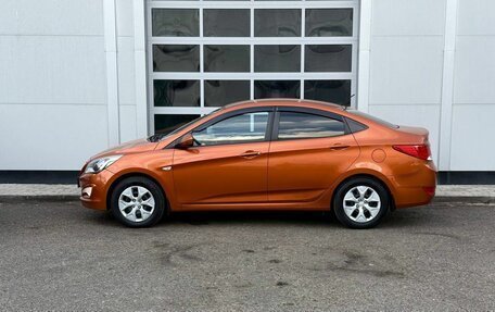 Hyundai Solaris II рестайлинг, 2015 год, 800 000 рублей, 2 фотография