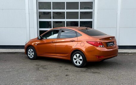 Hyundai Solaris II рестайлинг, 2015 год, 800 000 рублей, 3 фотография