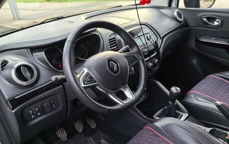 Renault Kaptur I рестайлинг, 2021 год, 1 850 000 рублей, 10 фотография