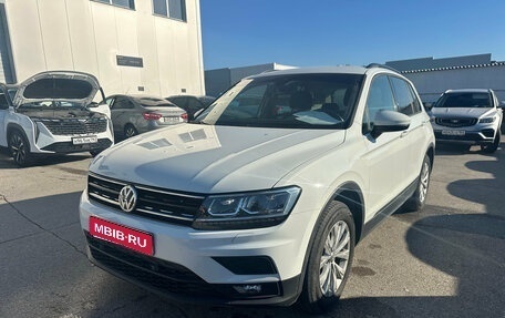 Volkswagen Tiguan II, 2020 год, 2 495 000 рублей, 1 фотография