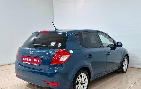 KIA cee'd I рестайлинг, 2011 год, 800 000 рублей, 5 фотография