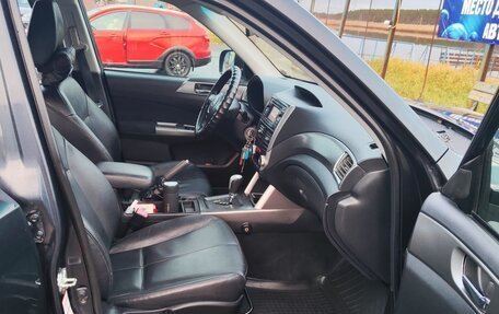 Subaru Forester, 2011 год, 990 000 рублей, 8 фотография