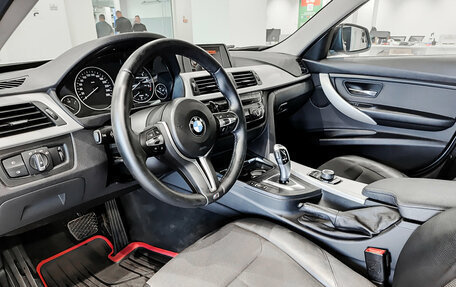 BMW 3 серия, 2016 год, 2 150 000 рублей, 16 фотография