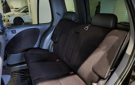 Toyota Raum I, 1998 год, 199 000 рублей, 12 фотография