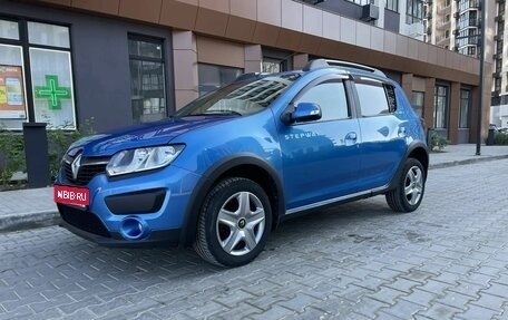 Renault Sandero II рестайлинг, 2015 год, 750 000 рублей, 1 фотография