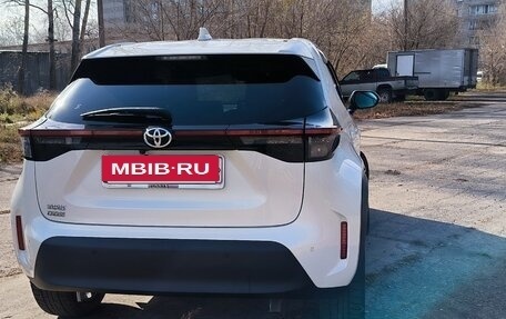 Toyota Yaris Cross, 2020 год, 1 950 000 рублей, 5 фотография