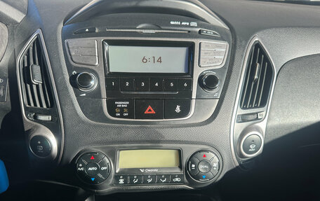 Hyundai ix35 I рестайлинг, 2013 год, 1 300 000 рублей, 15 фотография