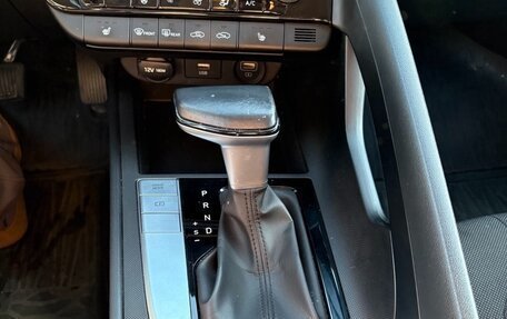 Hyundai Elantra, 2021 год, 1 650 000 рублей, 3 фотография