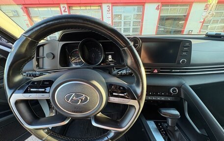 Hyundai Elantra, 2021 год, 1 650 000 рублей, 7 фотография
