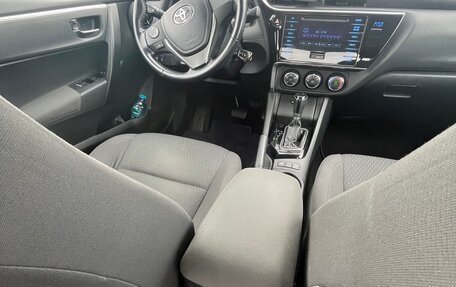 Toyota Corolla, 2016 год, 1 600 000 рублей, 9 фотография