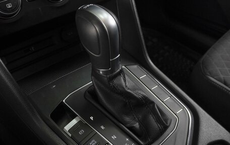 Volkswagen Tiguan II, 2017 год, 2 100 000 рублей, 11 фотография