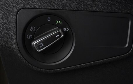 Volkswagen Tiguan II, 2017 год, 2 100 000 рублей, 15 фотография
