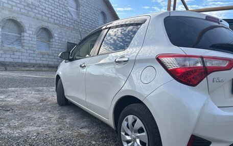 Toyota Vitz, 2018 год, 1 100 000 рублей, 4 фотография