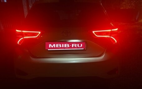 Toyota Vitz, 2018 год, 1 100 000 рублей, 11 фотография